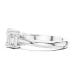 The Classic Three-Stone Emerald Band - Image 7